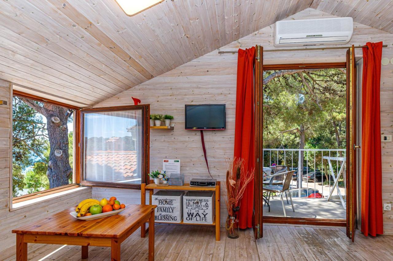 Al Mare Apartments Rovinj Bagian luar foto