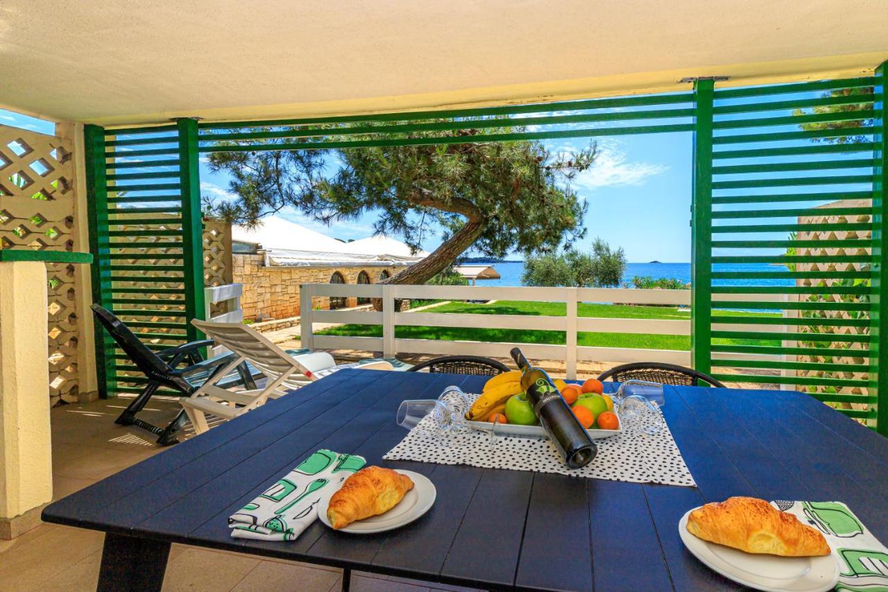 Al Mare Apartments Rovinj Bagian luar foto