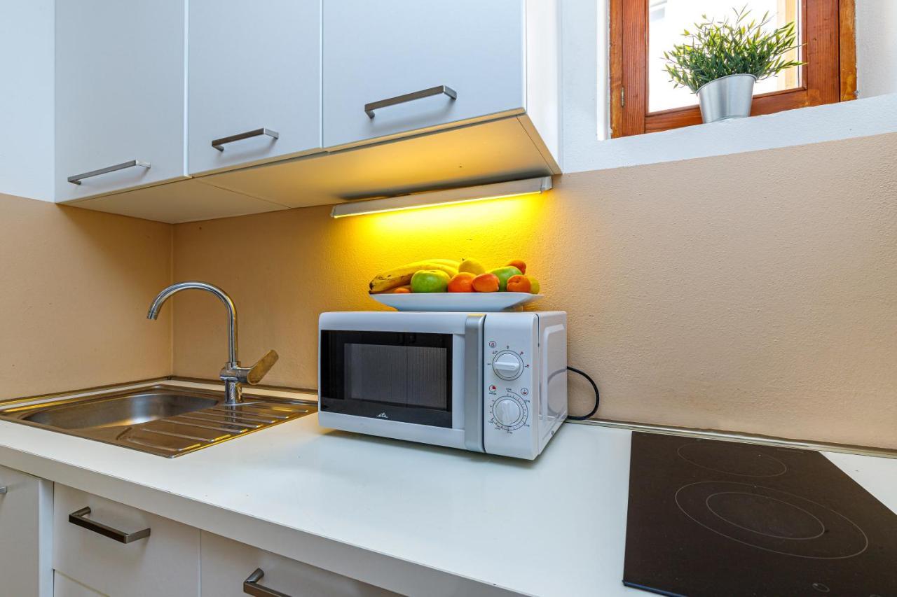 Al Mare Apartments Rovinj Bagian luar foto